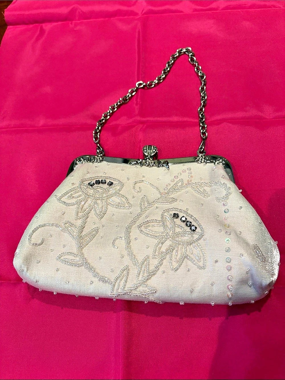 Floral Beaded Clutch in White & Silver Like New